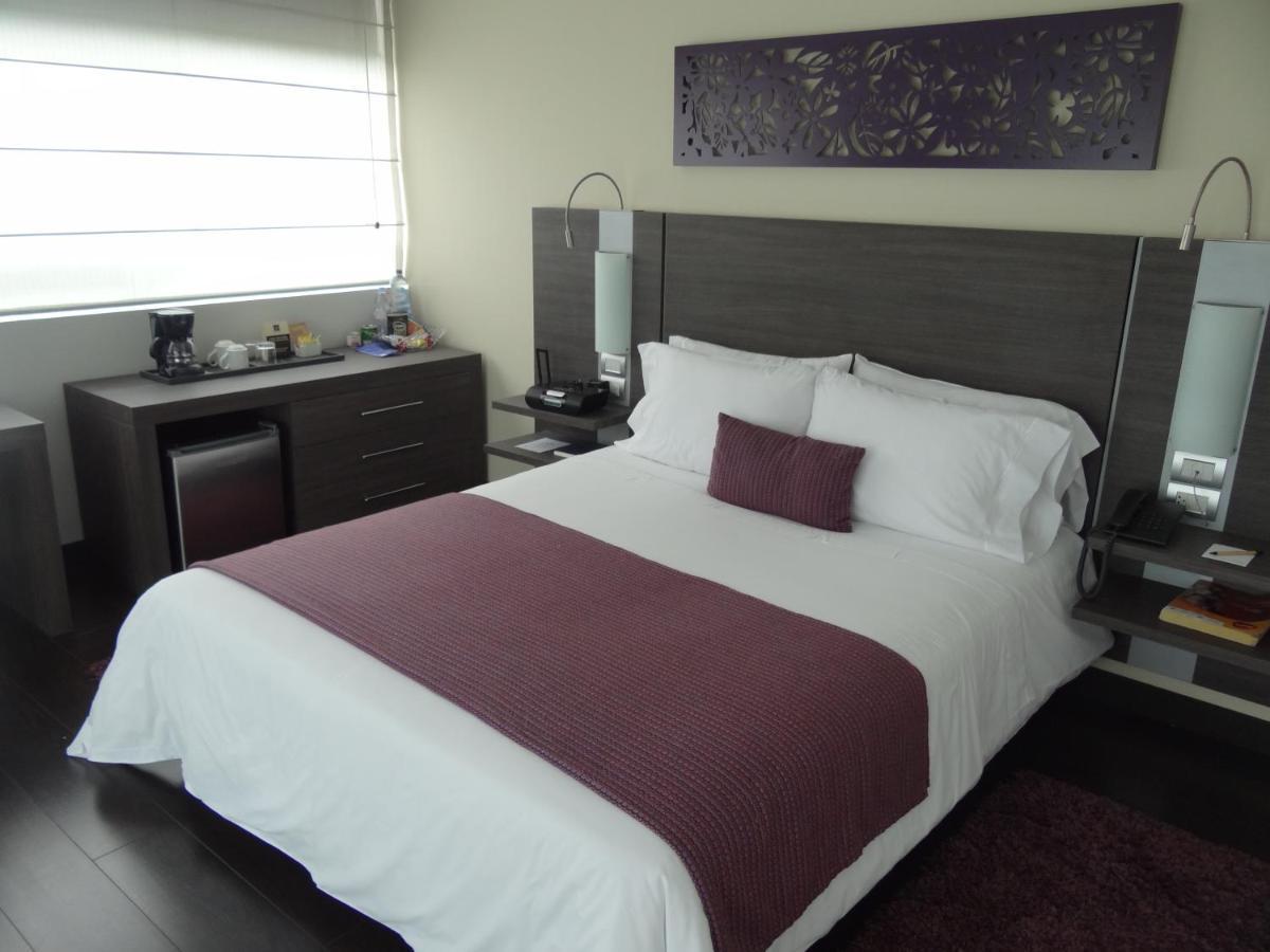 Hotel Bh El Poblado Medellín Buitenkant foto