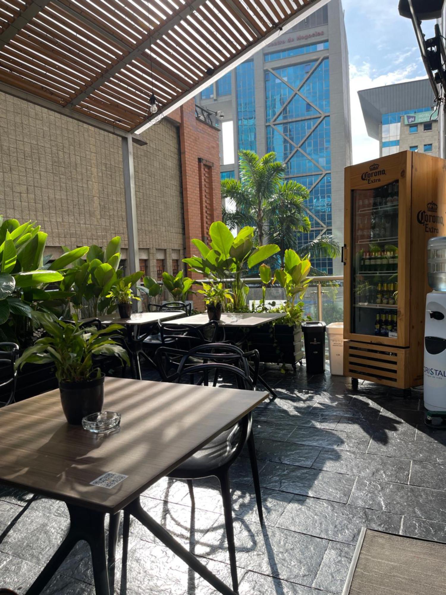 Hotel Bh El Poblado Medellín Buitenkant foto