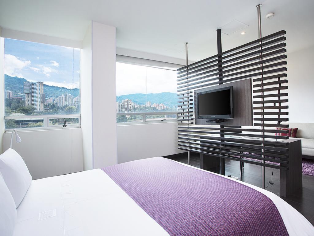 Hotel Bh El Poblado Medellín Buitenkant foto
